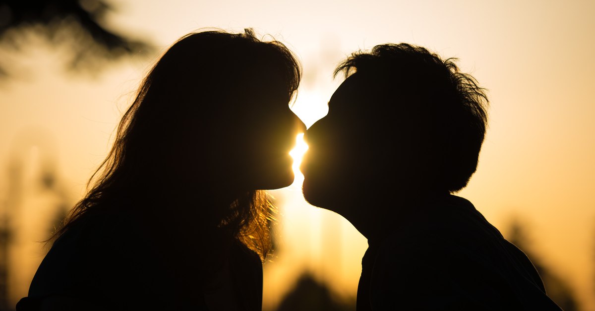 Ce cred bărbații că este romantic, dar nu este