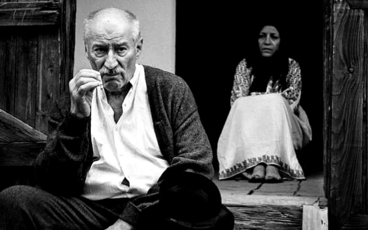 Victor Rebengiuc şi Luminiţa Gheorghiu în filmul „Moromeţii”, în regia lui Stere Gulea