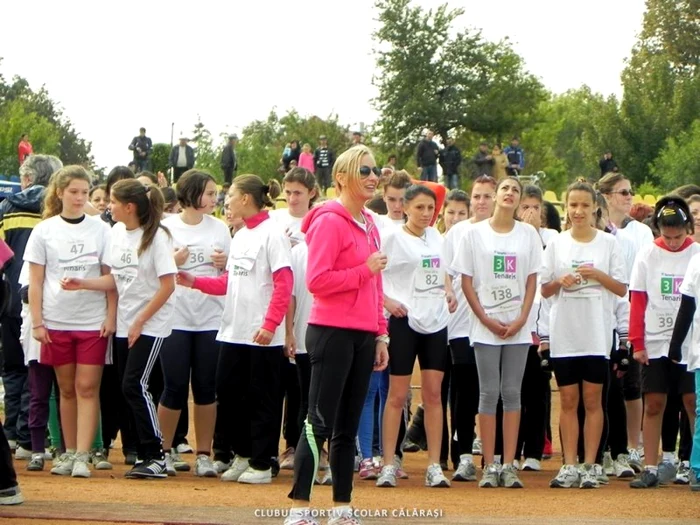 Gabriela Szabo încurajează tinerii să facă sport Foto:CSS Călăraşi