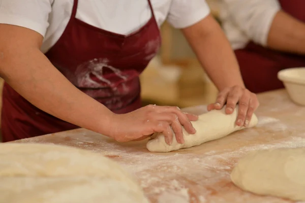Brutăria MamaPan ”coace” locuri de muncă pentru mămici și femei