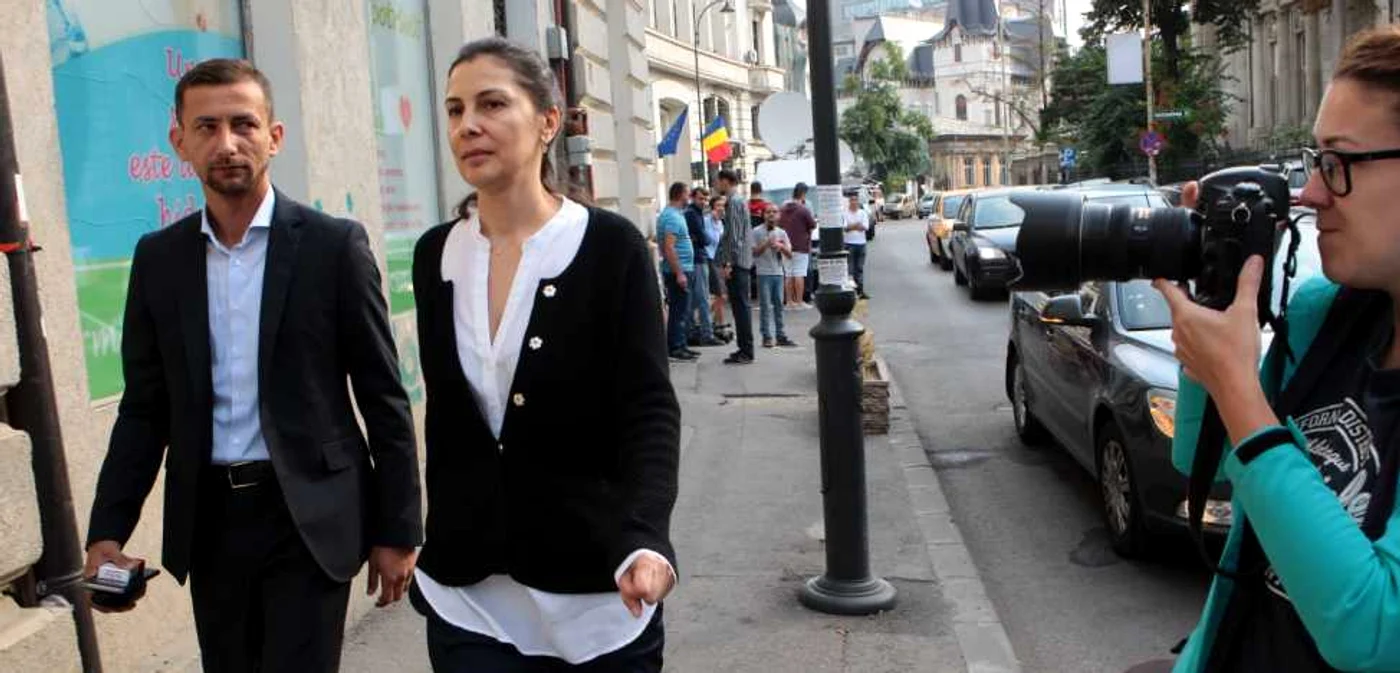 Bombonica Dragnea Prodana la Curtea Suprema FOTO Eduard Enea