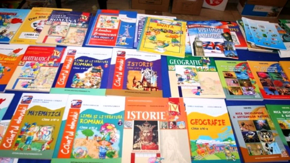 Șanse reale pentru soluționarea problemei manualelor școlare jpeg