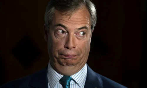 Liderul Partidului Brexit Nigel Farage vorbeşte în cadrul unui eveniment de lansare a campaniei pentru alegerile generale în centrul Londrei FOTO EPA-EFE / Will Oliver