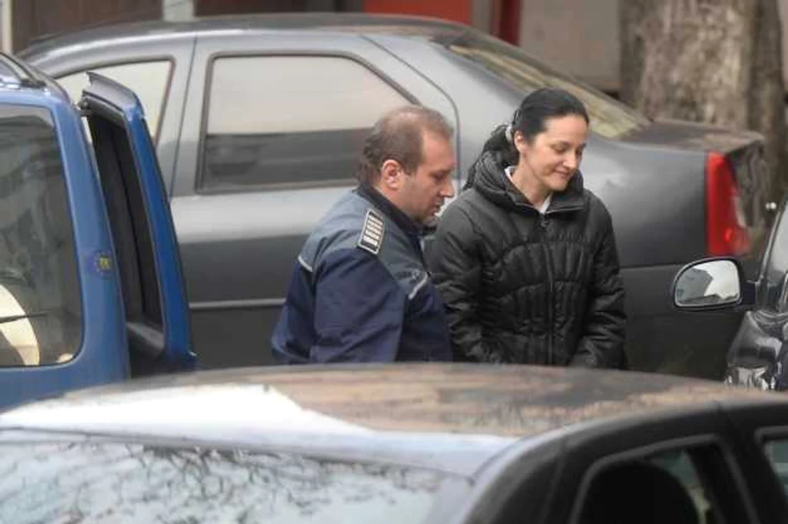 Alina Bica se află în arest preventiv fiind acuzată de mai multe fapte de corupţie FOTO Mediafax