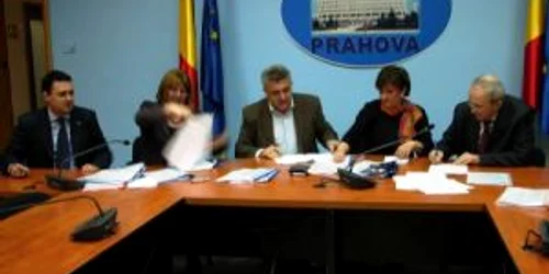 Consiliul Judeţean Prahova a fost păgubit cu un milion de lei