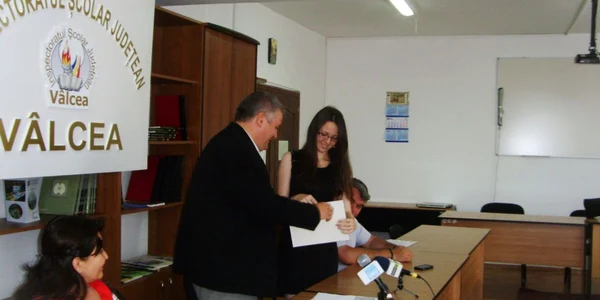 Diplomă de excelenţă pentru Clara Simeanu