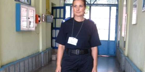 Bistriţa:  Portret/ Georgeta Căşvan se ocupă de imaginea jandarmilor
