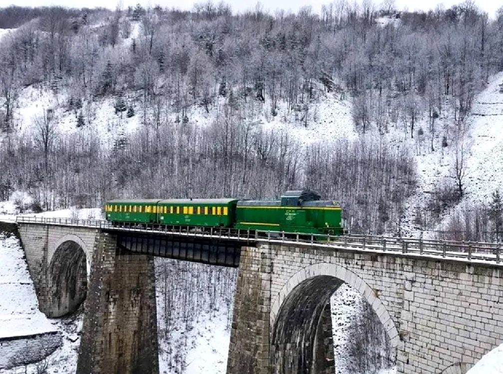 Calea ferată Oravița-Anina FOTO Facebook Vatra Satelor din România