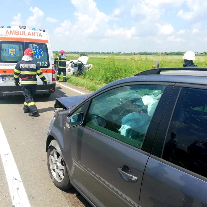 Trei persoane au fost rănite în accident FOTO IPJ Ialomiţa