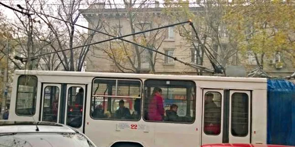 troleibuz accidentat chisinau