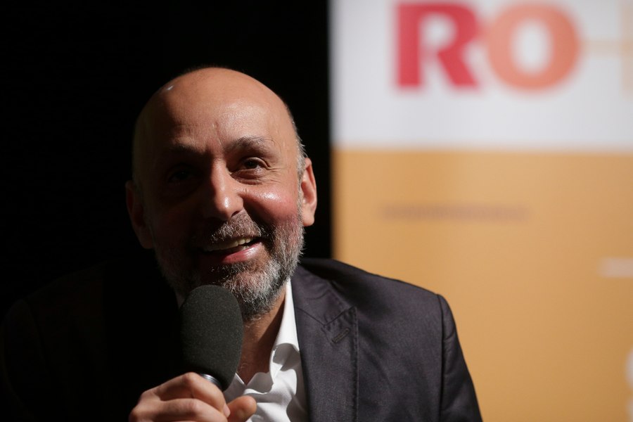 Activistul Valeriu Nicolae susține că a fost amenințat de Adrian Robert Dinu, cel care se întâlnea cu agenți ruși pentru a negocia ieșirea României din NATO