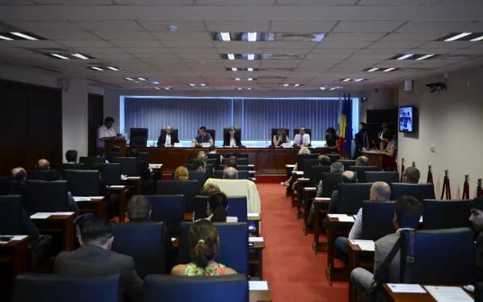 Consiliul General al Municipiului Bucuresti se va reuni după ce consilierii vor reveni din concediu  FOTO: Mediafax