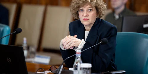 Oana Gheorghiu FOTO gov.ro