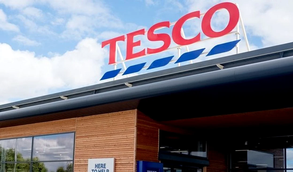 Tesco a raționalizat hârtia igienică în UK