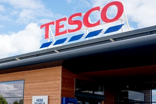 Tesco a raționalizat hârtia igienică în UK