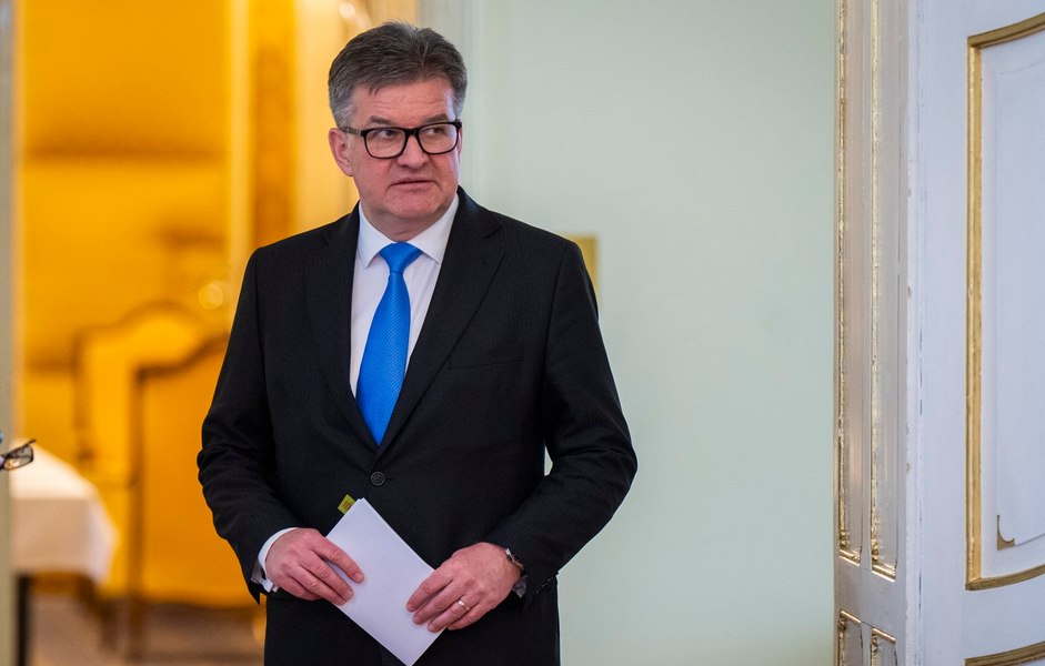 Consilierul de securitate al premierului slovac și-a dat demisia după apariția numelui său în documentele Epstein