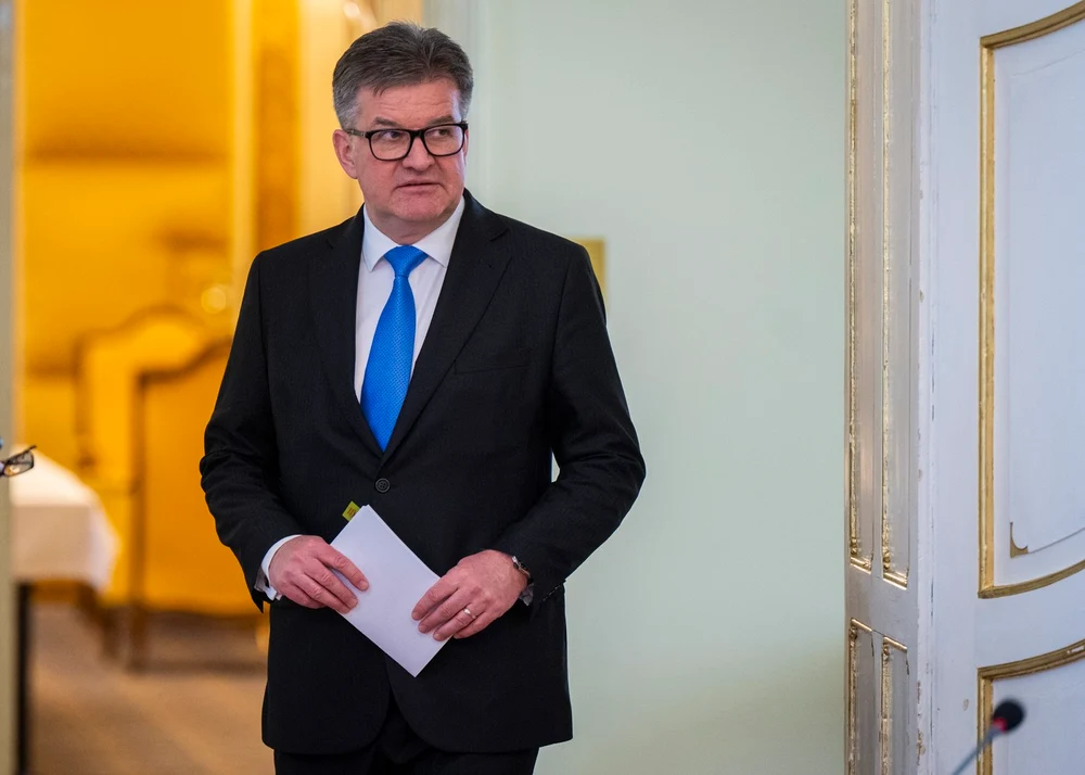 Consilierul de securitate al premierului slovac și-a dat demisia după apariția numelui său în documentele Epstein