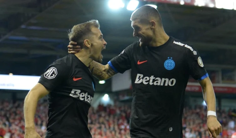 Olaru și Bîrligea au dus campioana în grupa Europa League. Foto Facebook FCSB 