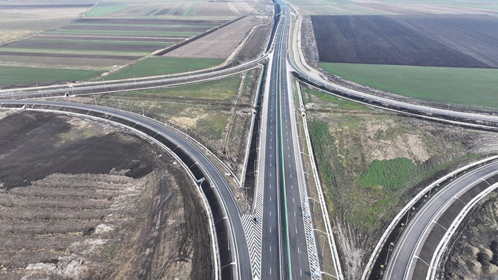Autostrăzile A7 și A8, scoase din PNRR, vor fi finanțate din alte surse. Ministrul Pîslaru: „O veste foarte importantă”