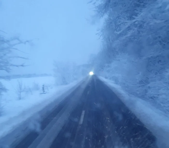 Iarnă severă în România. Foto: Facebook/Direcția Națională de Drumuri și Poduri Constanța