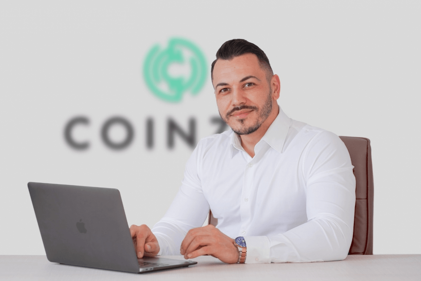 investiții în criptomonede ing companiile investesc în criptomonede