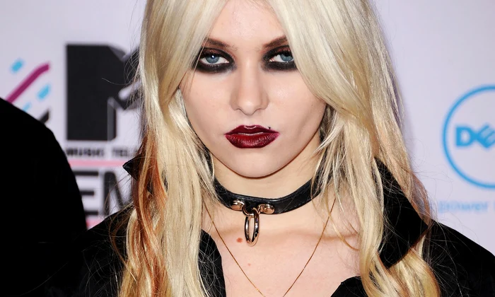 MTV Europe Music Awards 2010   Arrivals jpeg