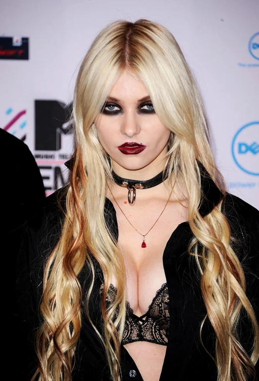 MTV Europe Music Awards 2010   Arrivals jpeg