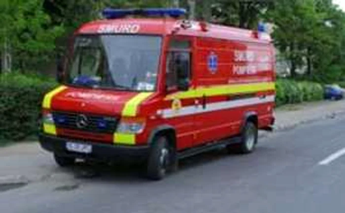 Bărbatul a fost transportat la medicina legală