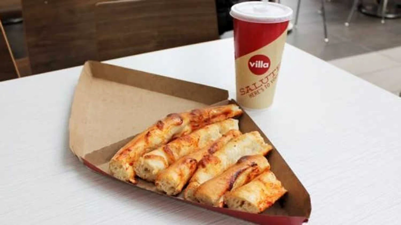 O cutie cu coji de pizza costă 2,75 dolari