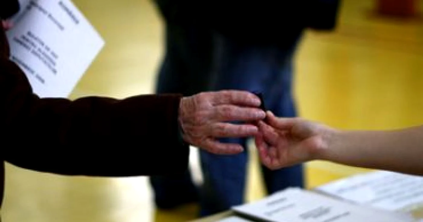 Biroul Electoral Central: 12 candidaturi înregistrate la Preşedinţie