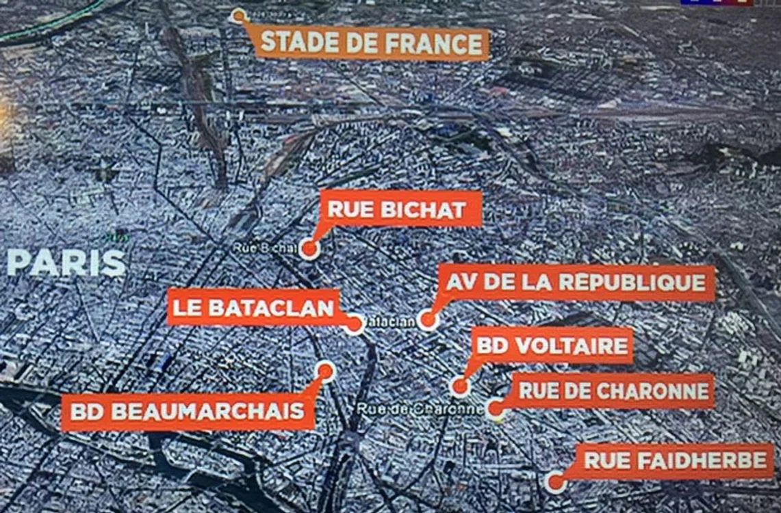 Lumea întreagă și-a manifestat susținerea pentru Paris. Clădirea Consiliului Local din San Francisco a fost iluminată în culorile FranțeiFoto: Twitter
