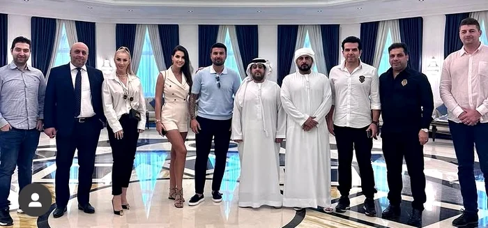 Anamaria Prodan și Adrian Mutu, la masă cu șeicii în Emirate