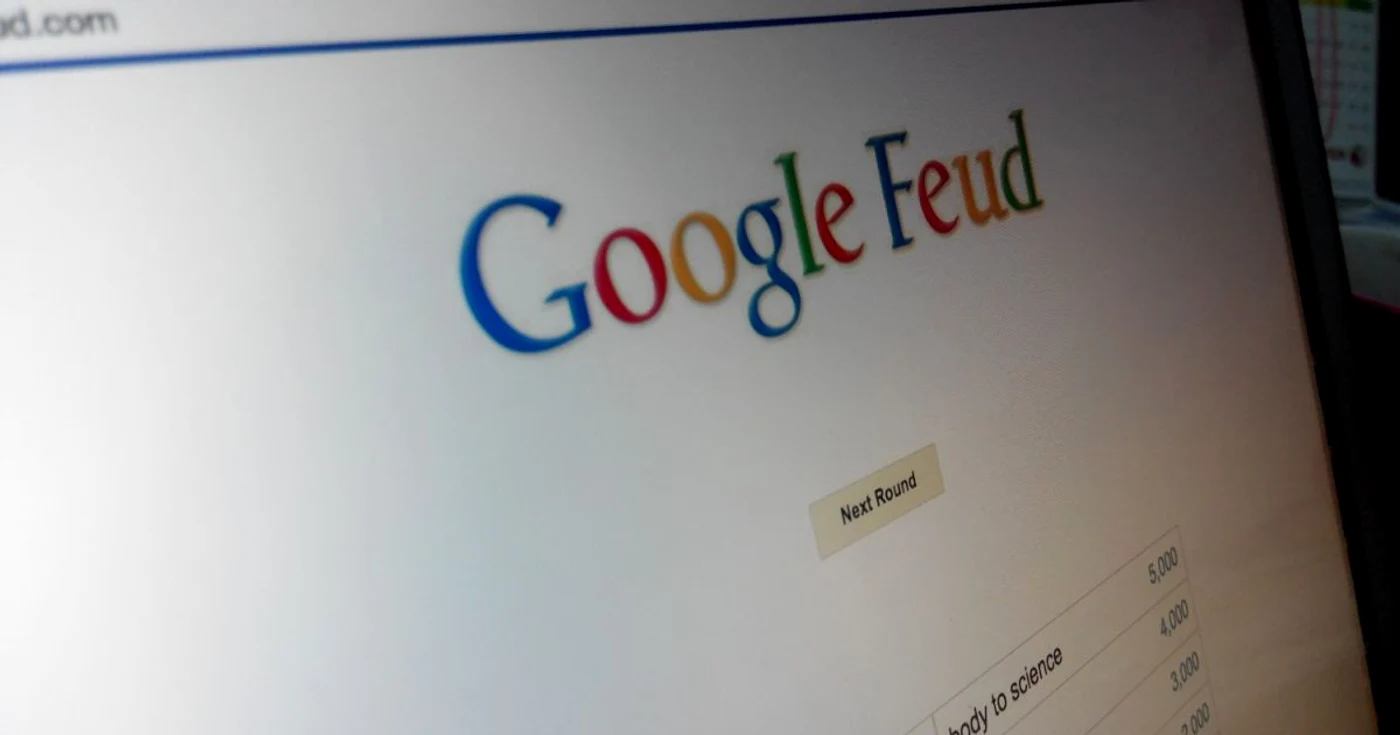 Google Feud a transformat autocompletarea în joc