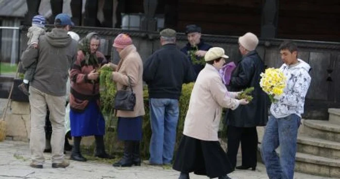 Mâine oamenii trebuie să meargă la biserică şi nu au voie să lucreze