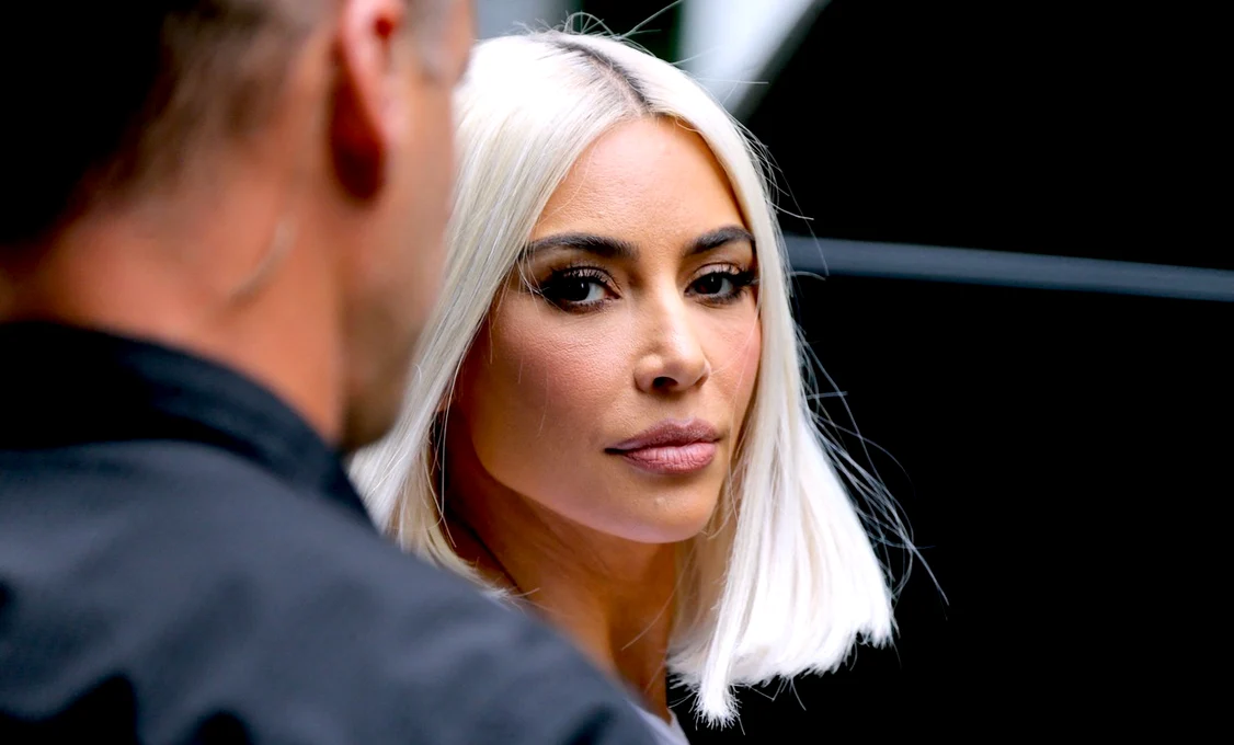 Kardashian a fost amendată fiindcă a promovat o criptomonedă fără să menționeze că a fost plătită.