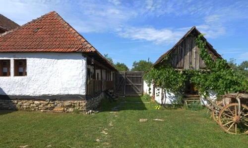 Cum să vînd, frate, casa de la ţară? jpeg