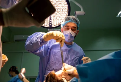 operaatie creier prin pleoapa neurochirurg ciobotaru foto daniel iancu jpg