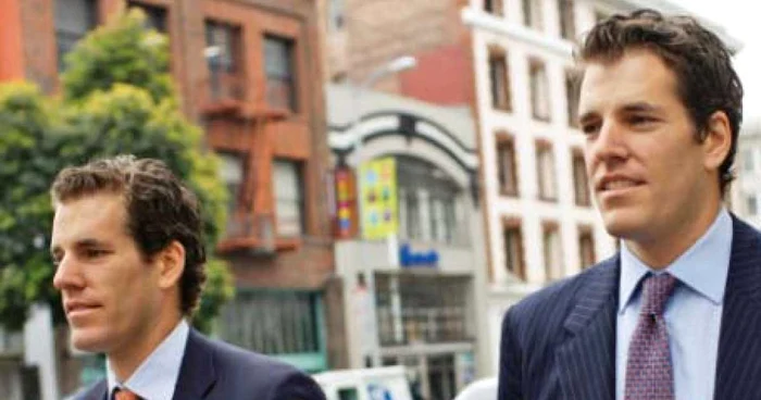 Zuckerberg i-a plătit pe fraţii Winklevoss