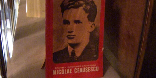 Expozitie Ceausescu Targoviste