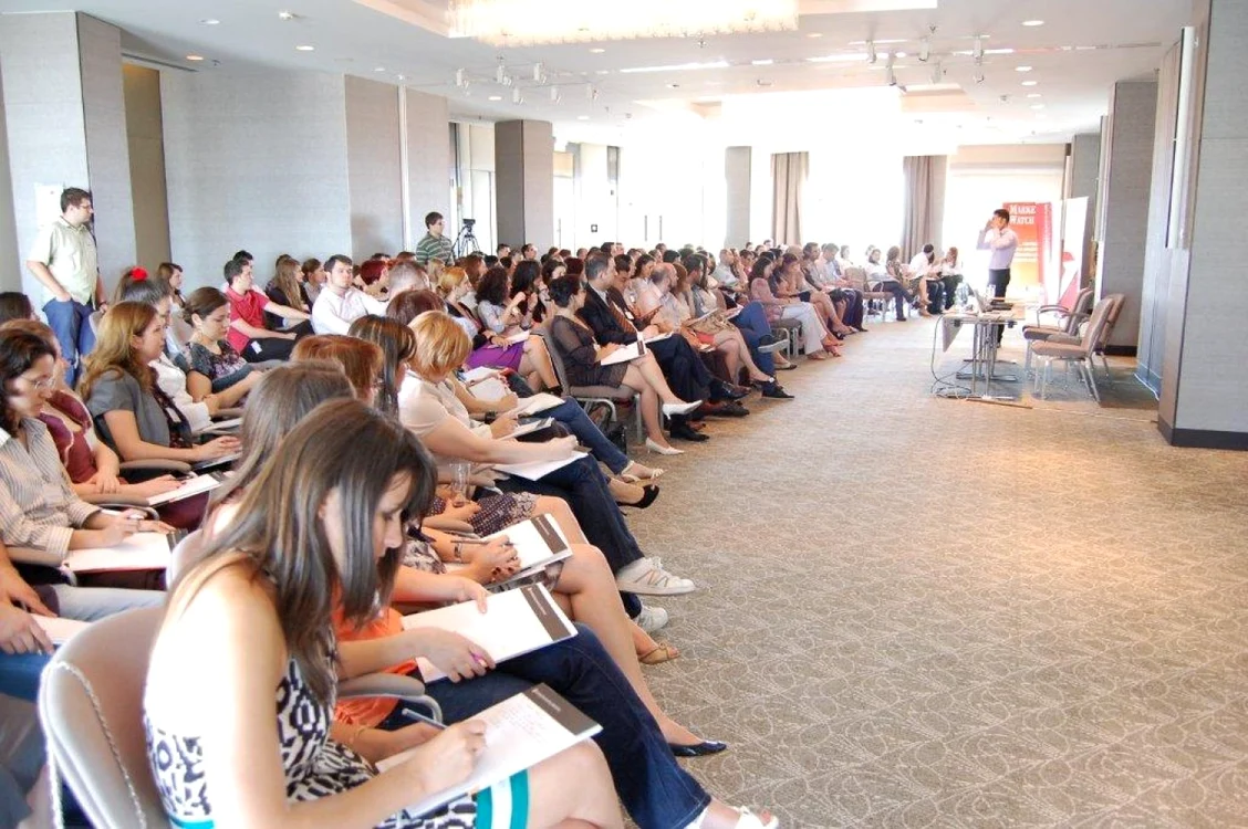 program de studiu de lidership