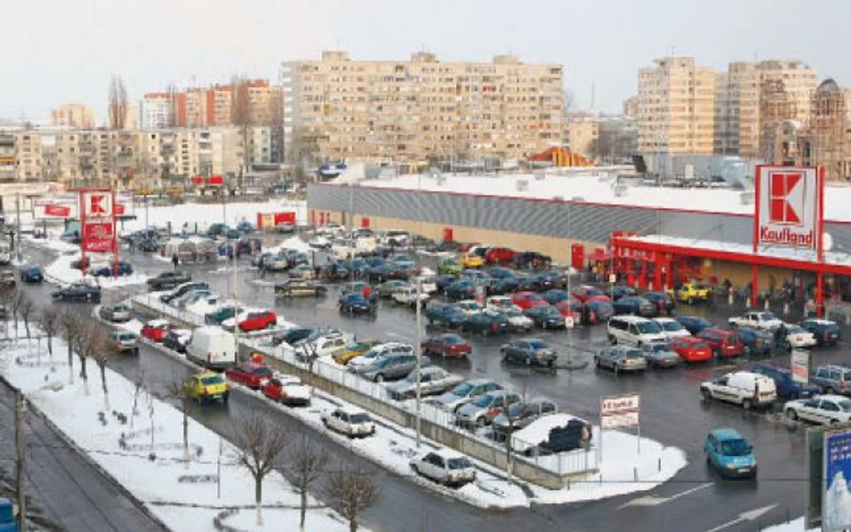 De peste 40 de ani cartierul a fost un reper pentru craioveni ieşiţi la cumpărături