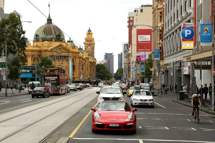 maria sharapova mark webber porsche jpgmaria sharapova mark webber porsche 2 jpeg