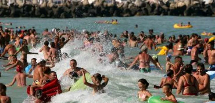 Record pe litoral: peste 154.000 de turişti