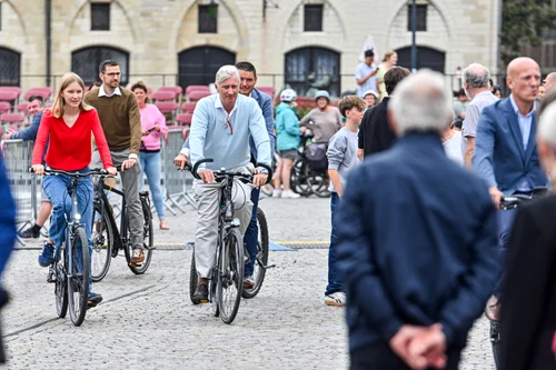 Regele Philippe al Belgiei și mezina sa, Prințesa Eleonore. FOTO: Casa Regală belgiană