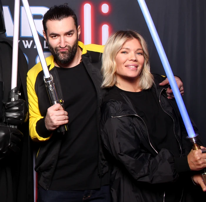 5 smiley si gina pistol jpg jpeg