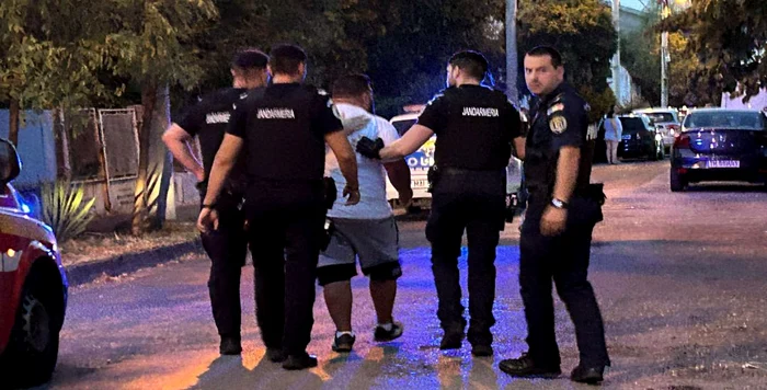 Polițiștii și jandarmii au intervenit pentru aplanarea conflictului FOTO: Opinia Timișoarei