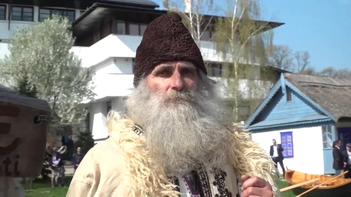 „Ultimul opincar din Oltenia” - Alexandru Ilinca la Muzeul Satului Dimitrie Gusti din Bucureşti în martie 2017 Foto Arhiva personală