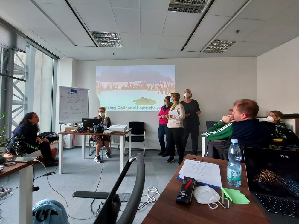 anumite cursuri de formare s-au derulat în afara școlilor FOTO: arhiva profesori „Alexa Marin”