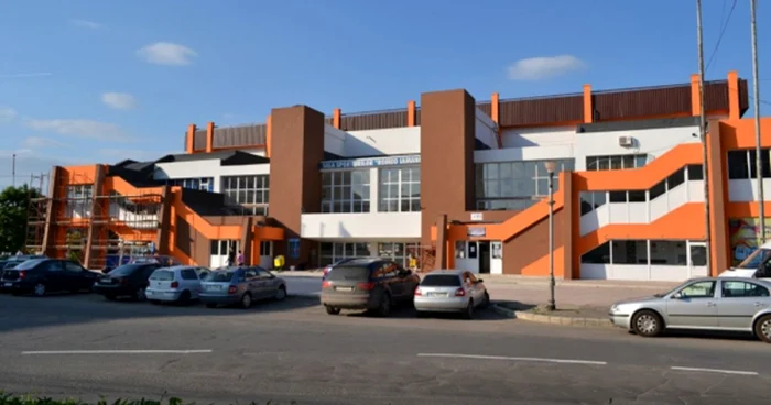 Sala Sporturilor din Buzău va fi reabilitată FOTO: Iulian Bunilă