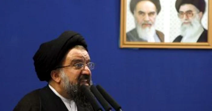 Liderul suprem iranian Khamanei a ameninţat "liderii ţărilor arogante"